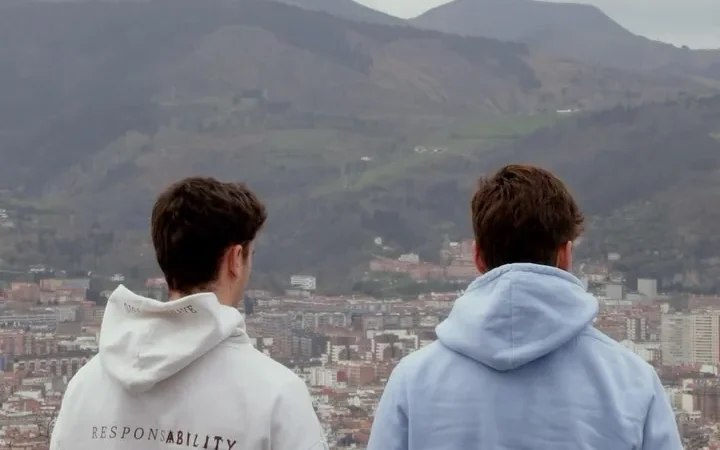 Previsualización del proyecto Disorder Wave — Teaser Cinematográfico Documental para Disorder Wave